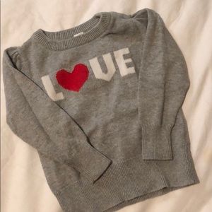 L❤️ve sweater.